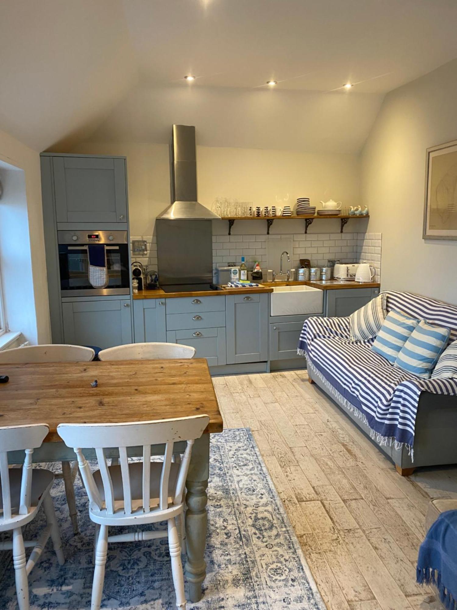 Little Dolly Sea View 2 Bedroom Apartment, St Ives Town, Dog Friendly Exterior photo
